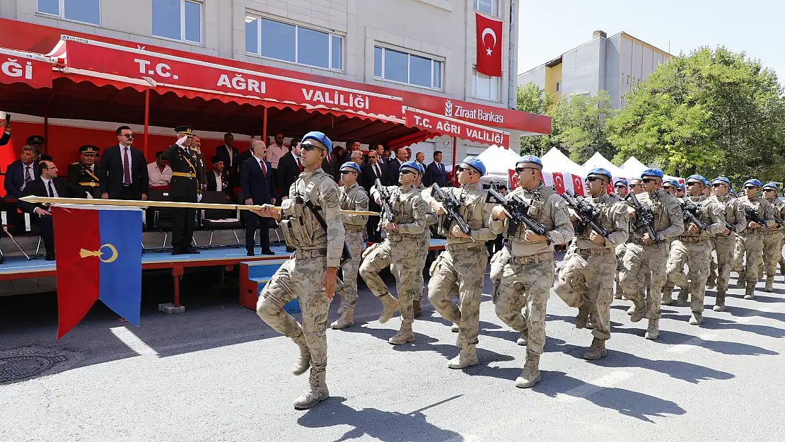 Ağrı'da 30 Ağustos Zafer Bayramı coşkuyla kutlandı