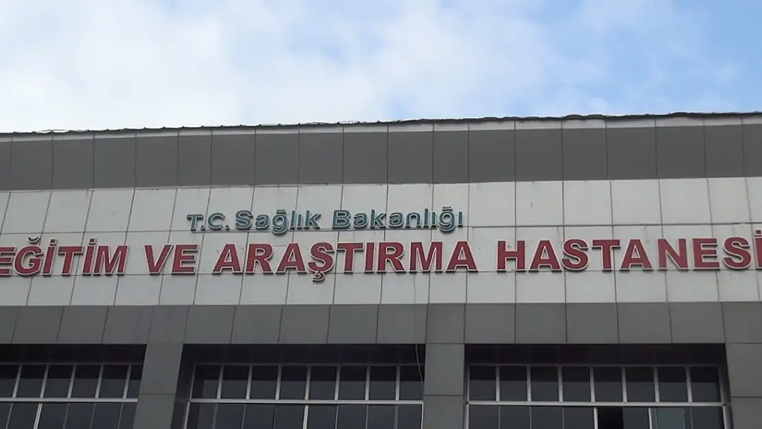 HÜDA PAR Ağrı Eğitim ve Araştırma Hastanesindeki sorunların çözümü için yetkililere çağrıda bulundu