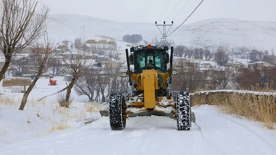 Ağrı'da 86 köy yolu ulaşıma kapandı