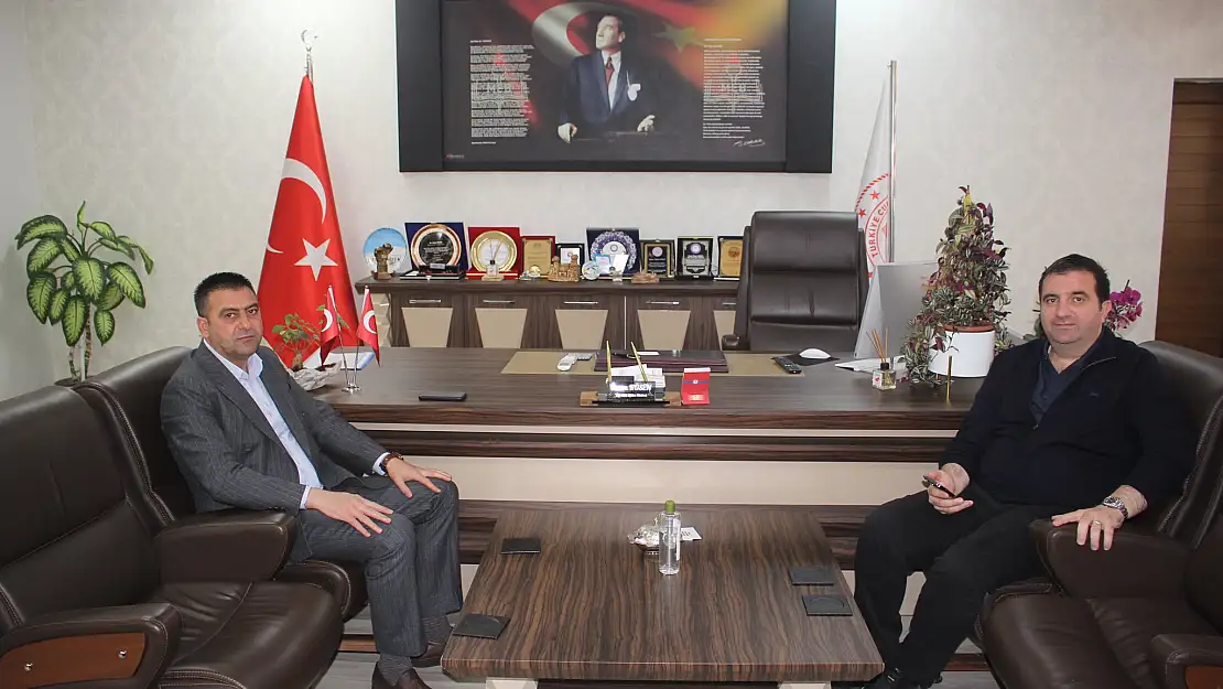 Hayırsever iş insanı Çoktin, Müdür Kösen'i ziyaret etti
