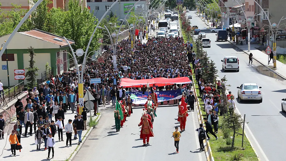 Ağrı'da Bilim Şenliği başladı