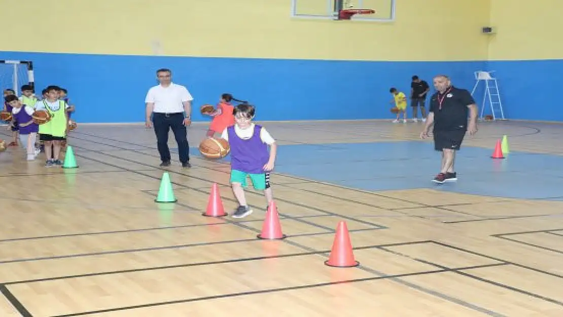 Ağrı'da GSB Spor Okulları'na yoğun ilgi
