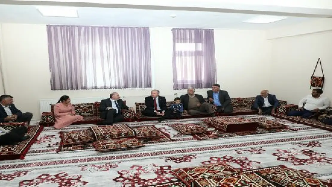 Ağrı'da kız çocuklarının eğitimi için muhtarlarla iş birliği