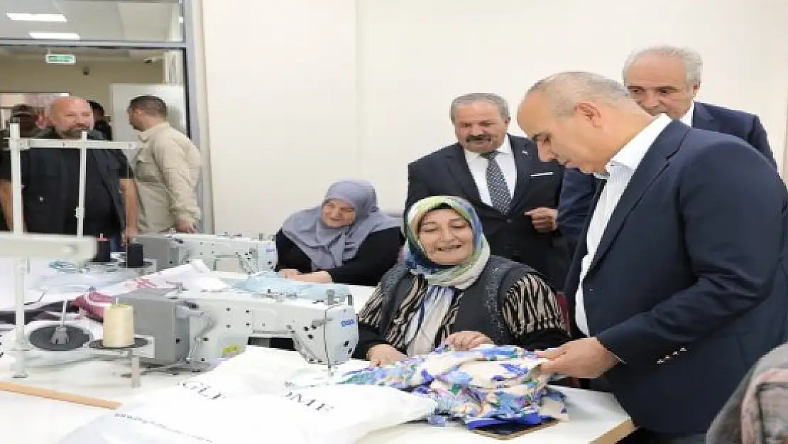 Ağrı Valisi Koç, Eleşkirt'te incelemelerde bulundu