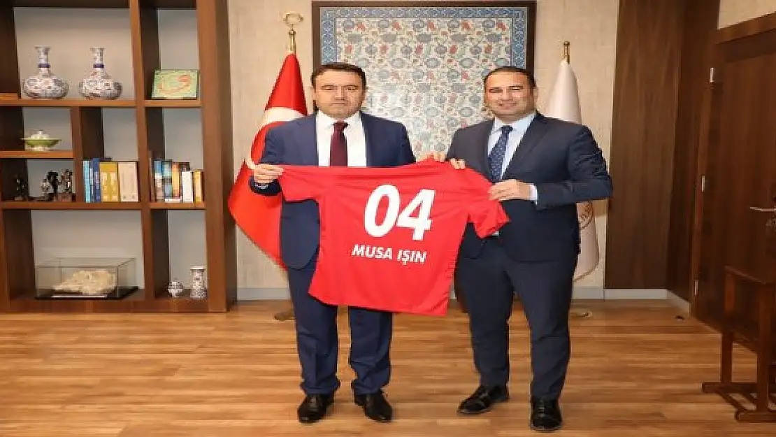 Kütahya Valisi Işın, Ağrı heyetini ağırladı