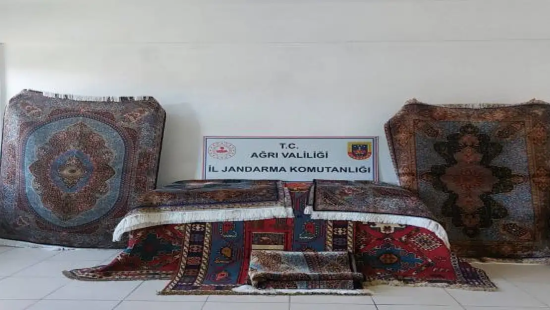 Ağrı'da 1 milyon 100 bin liralık İran halısı ele geçirildi