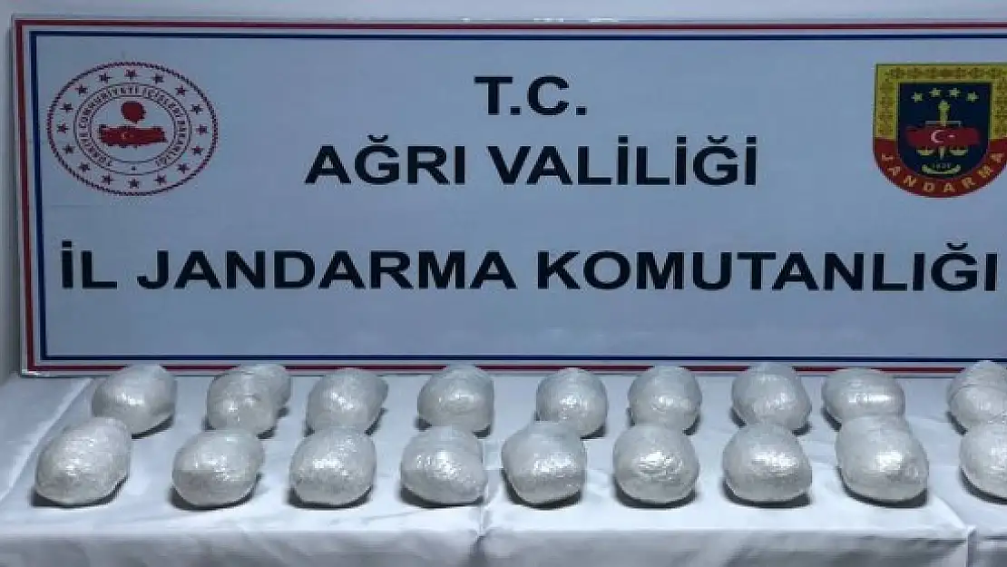 Ağrı'da jandarma ekiplerinin kaçakçılık ve uyuşturucu operasyonu