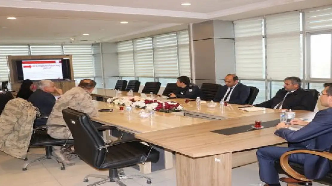 Tutak Kaymakamı Adıbelli, ilçede bir dizi ziyaret gerçekleştirdi