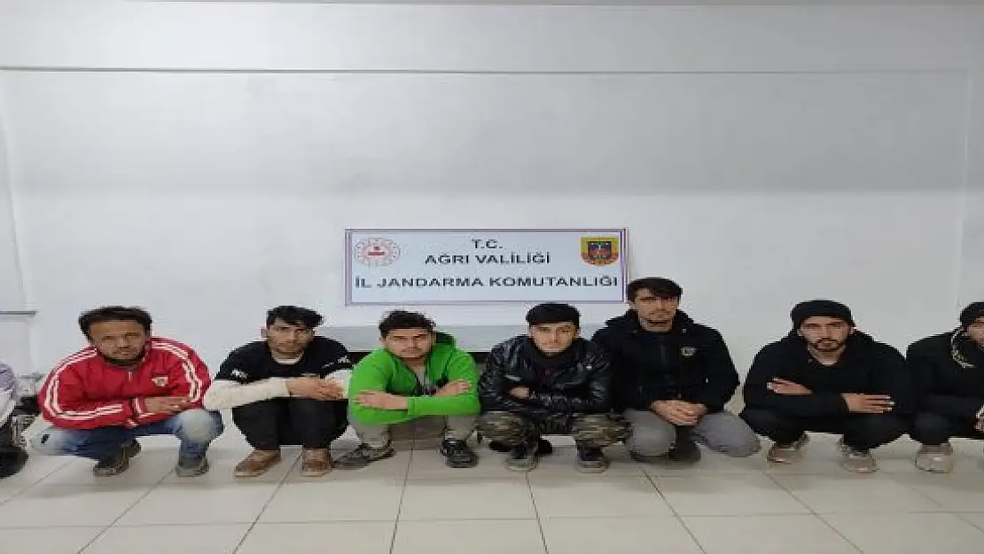 Ağrı'da 24 düzensiz göçmen yakalandı, 2 organizatör gözaltına alındı