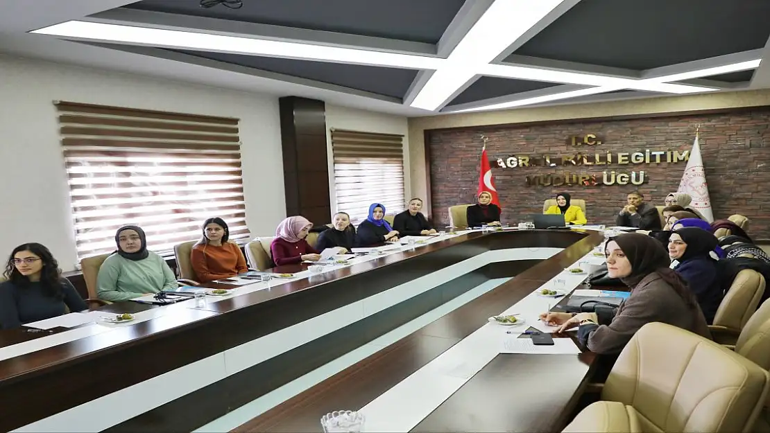 Devamsız öğrenciler için proje toplantısı