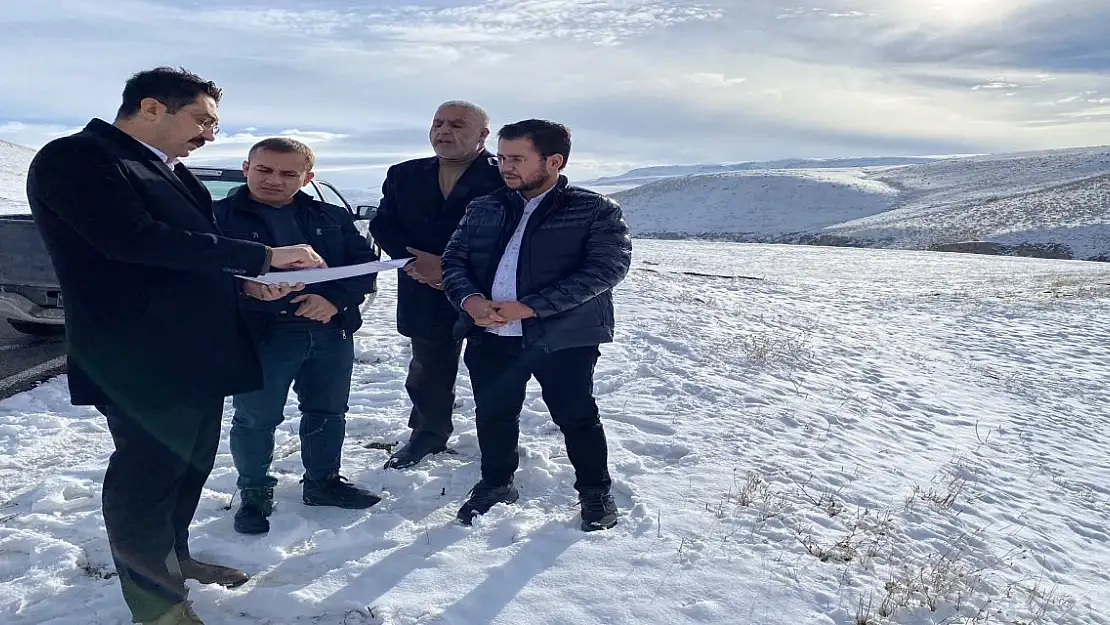 Hamur'da Seyithanbey Köyü Sulama Tesisi Projesini incelendi