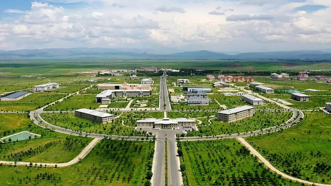 AİÇÜ GreenMetric'te 54 sıra yükselerek 717'nci sırada yer aldı