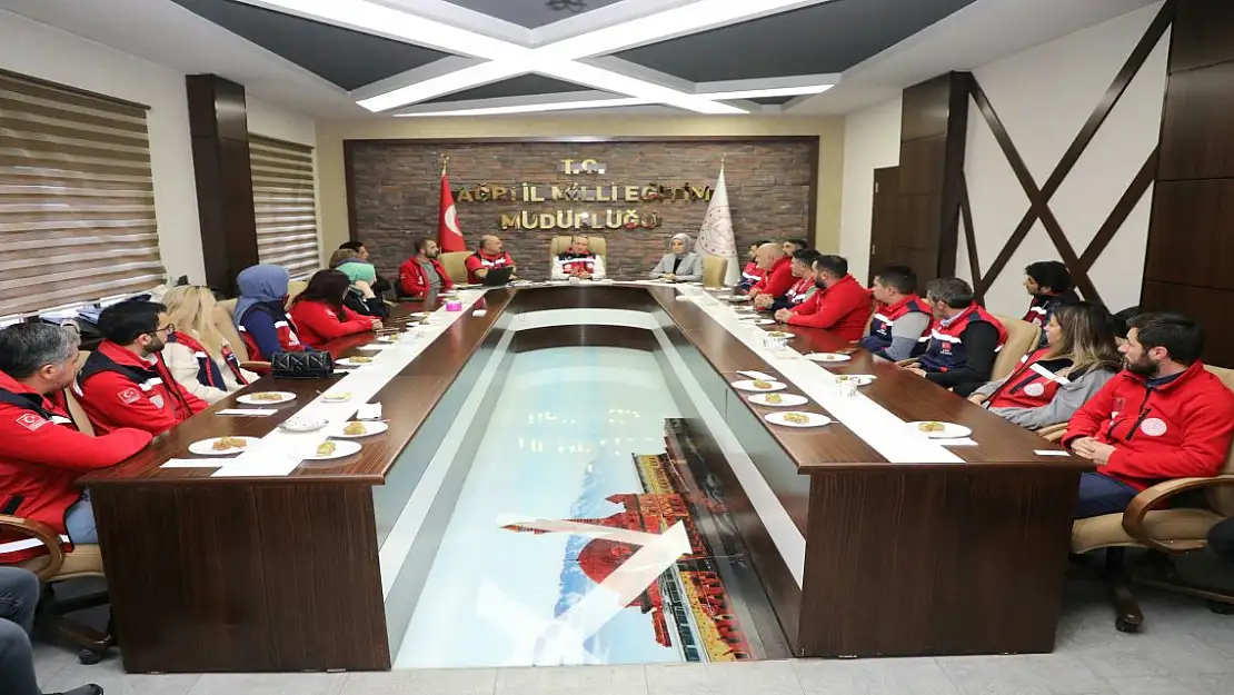MEB AKUB ekip üyelerine afet farkındalık eğitimi