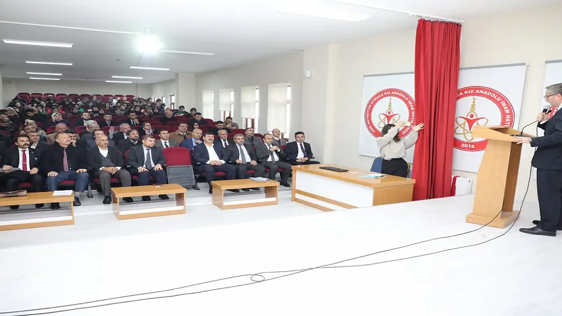 Türkiye Yüzyılı Din Öğretimi Çalıştayı yapıldı