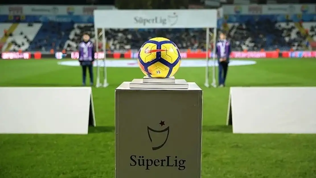 Lig Neden Ertelendi?