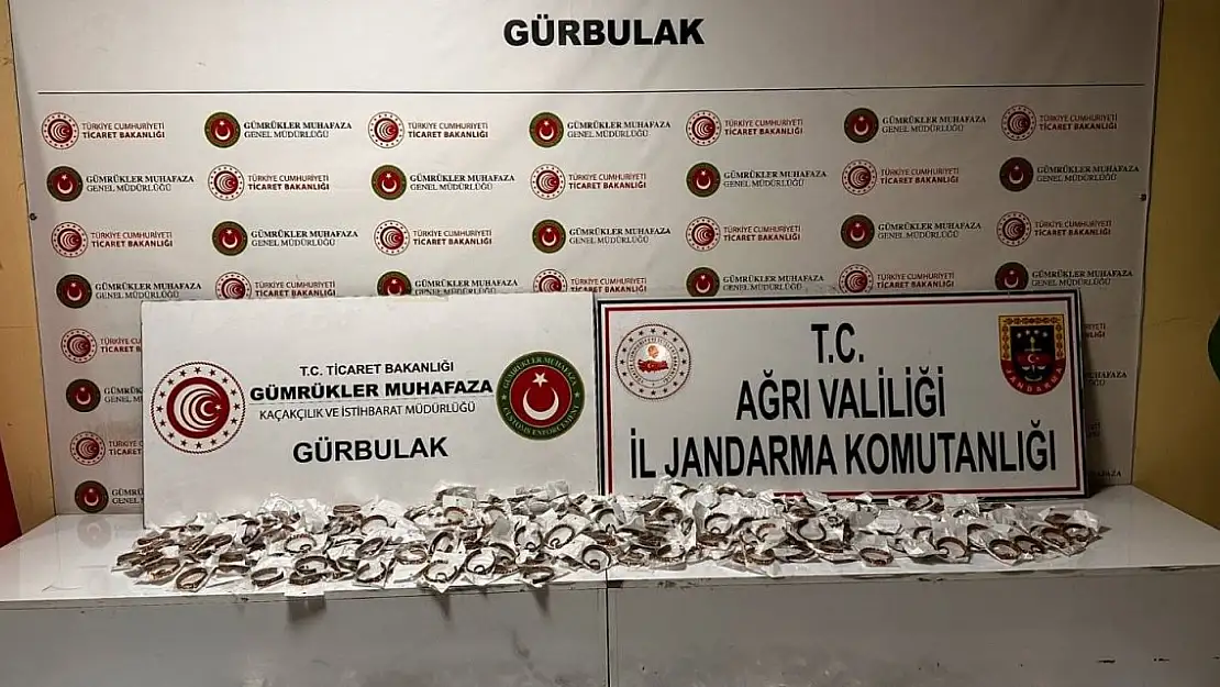 Ağrı'da 50 kilo kaçak takı yakalandı
