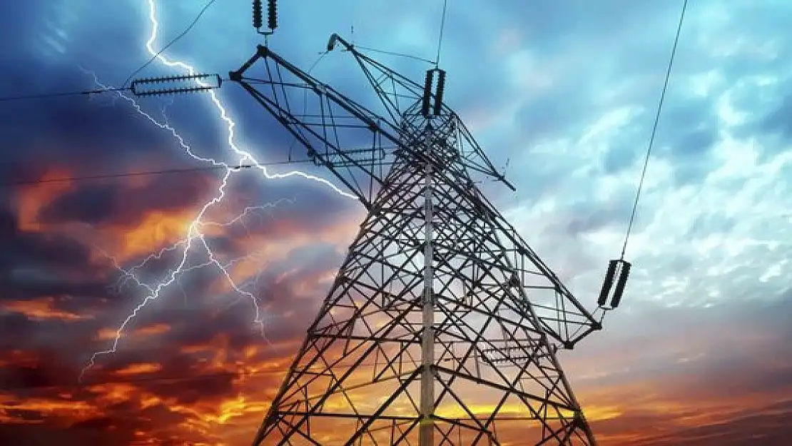 Ağrı'da ARAS EDAŞ İşçisi elektrik akımına kapıldı