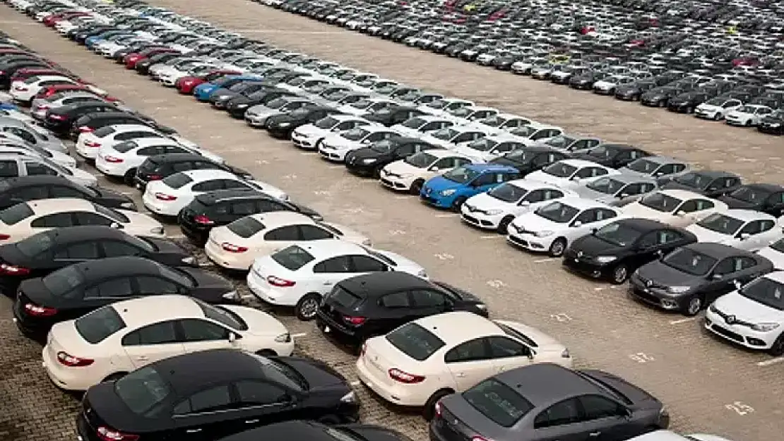 Ağrı'da Araba alacaklara kritik fiyat uyarısı! Çok önemli detay açıklandı