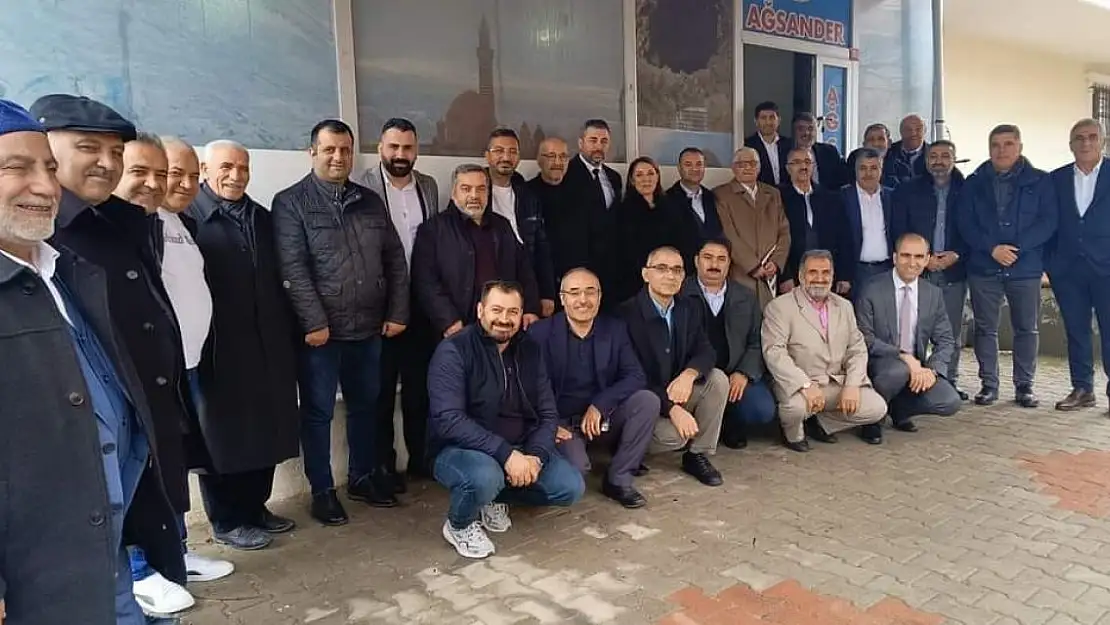 Ağrılı Dernekler istişare toplantısında bir araya geldi