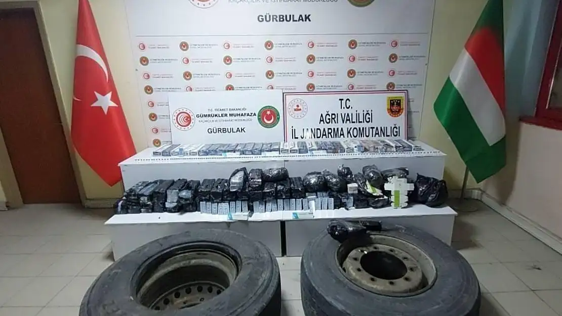 Ağrı'da 123 bin 800 Uyuşturucu hap ile çok miktarda tıbbi malzeme ele geçirildi