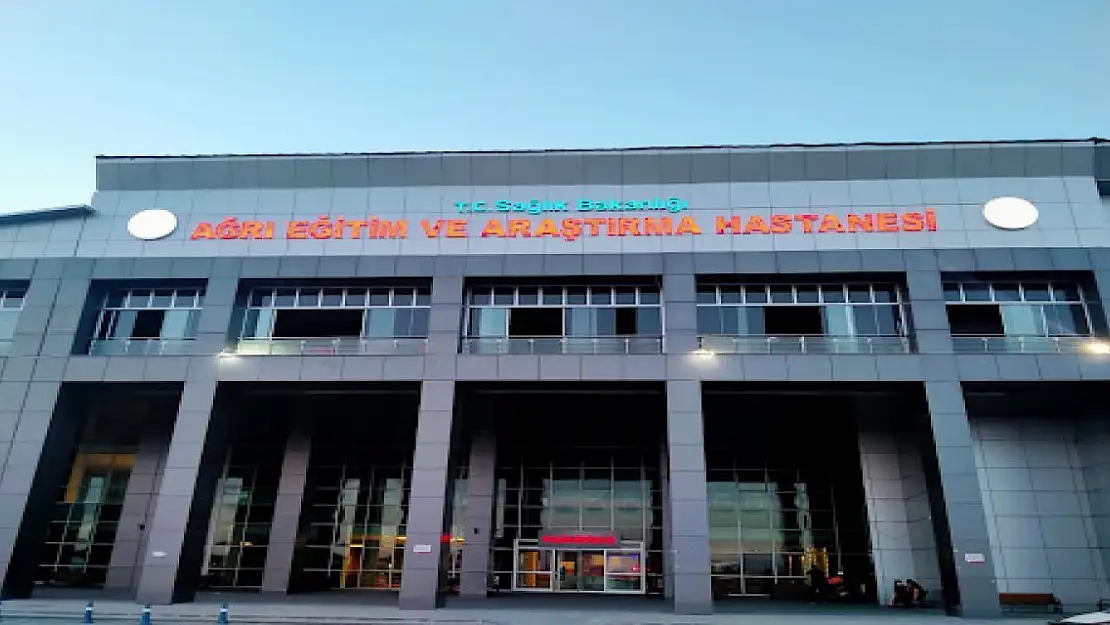 Ağrı'da 2 Hastaneye yıkım kararı!