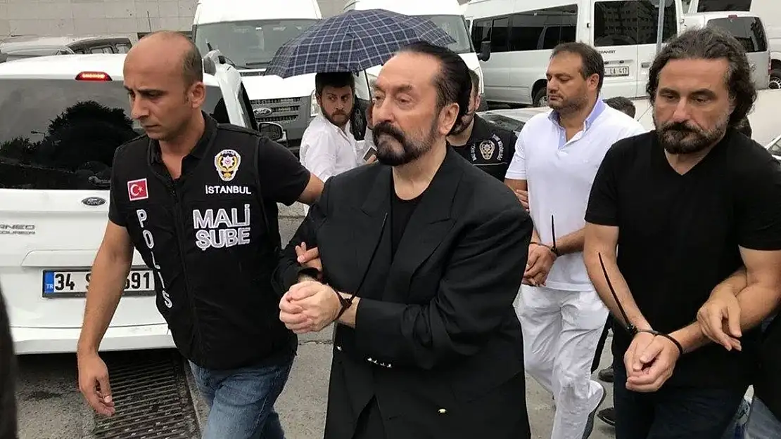 Adnan Oktar Neden Hapiste?