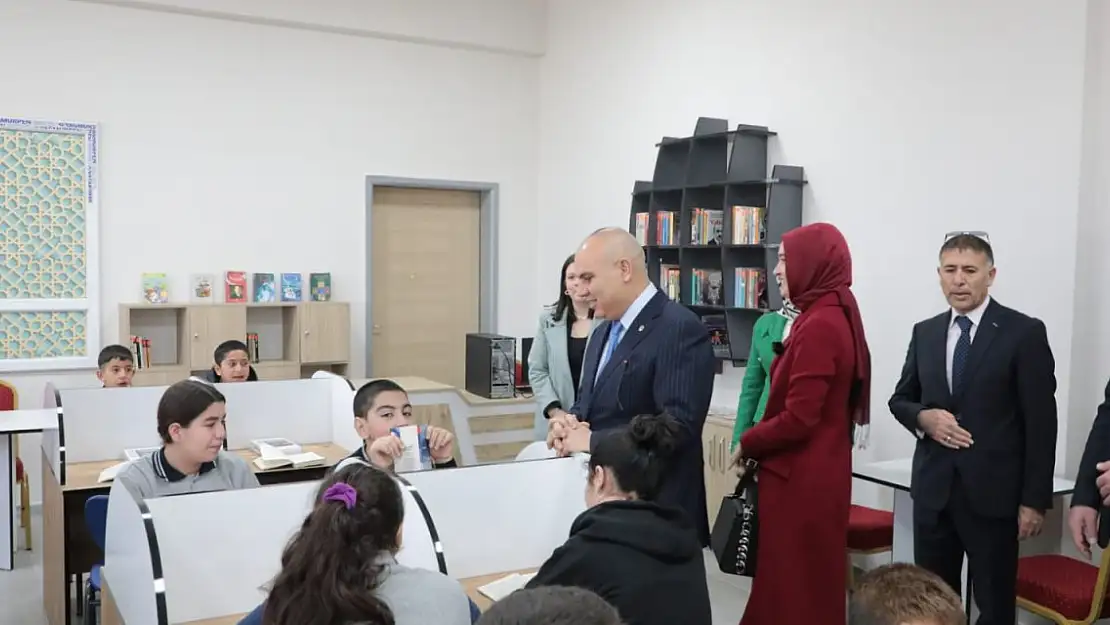 Ağrı'da  dijital kütüphaneler hizmete girdi