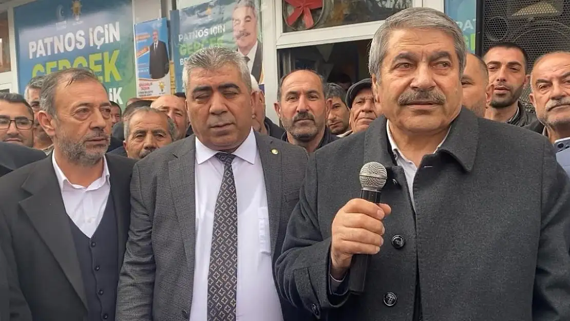 Patnos'ta toplu istifa! AK Parti'ye katıldılar