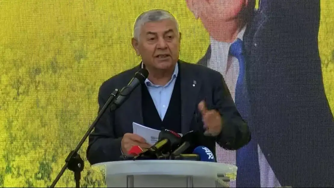 Şükrü Genç kimdir?