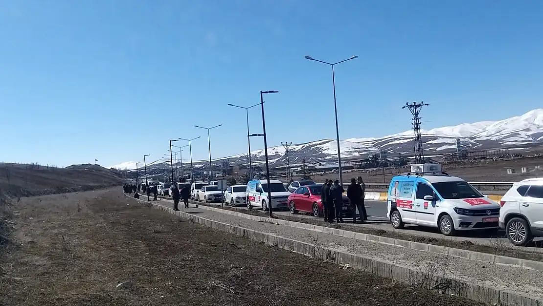 CHP Ağrı'da seçim ofisi açtı