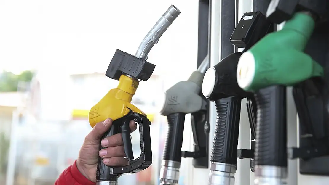 Motorine indirim geldi! Güncel akaryakıt fiyatları ne kadar oldu?