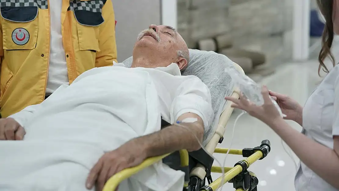 Kızılcık Şerbeti Abdullah Neden Değişti? Sebebi