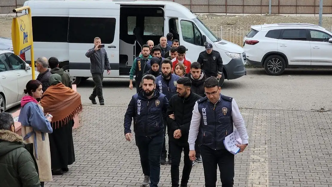 Buda film dolandırcılığı