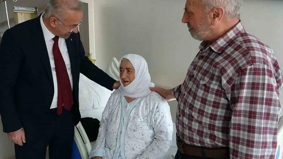 Doktorların ameliyat etmediği hasta Van'da şifa buldu