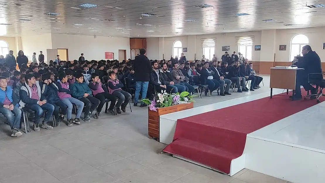 Patnos'ta Öğrencilere Ramazan Ayı ve Ahiret Bilinci Sunumu