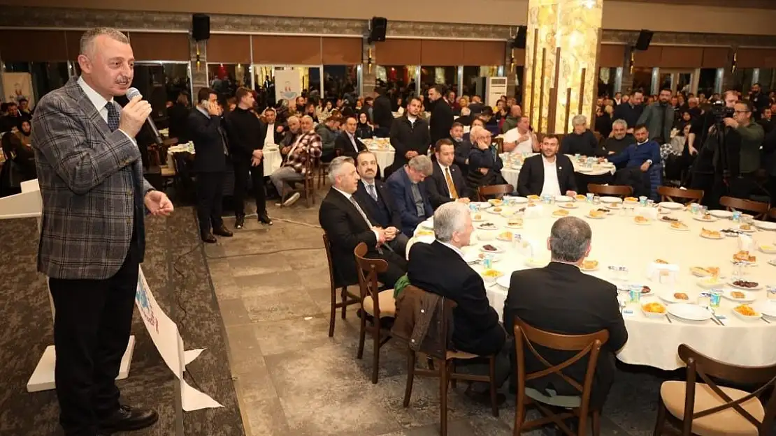 Kocaeli'de Ağrılılar Başkan Büyükakın'ı ağırladı