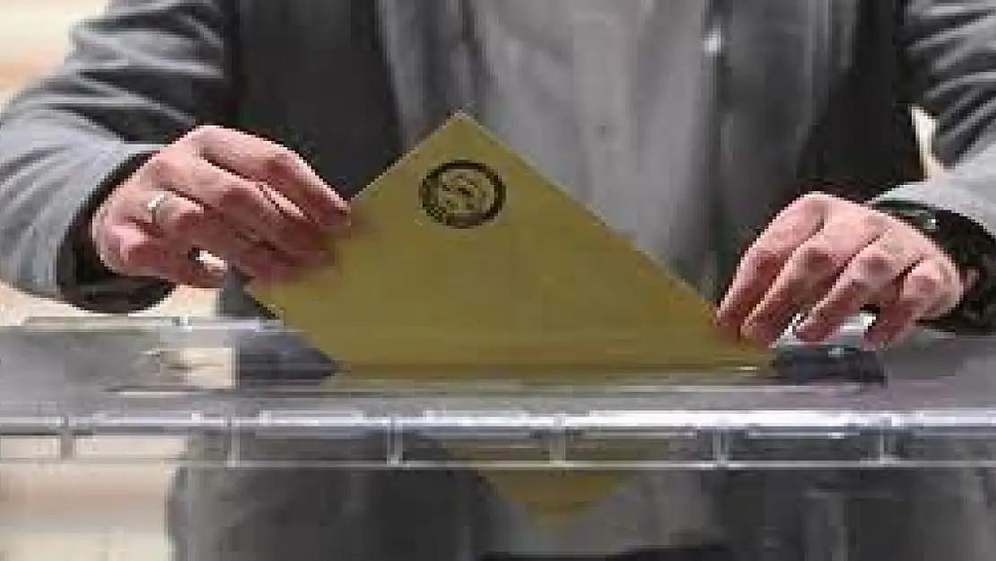 Ağrı'da oy verme saatleri değişti
