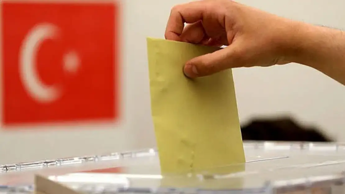 Yerel seçimlere kaç parti katılacak?