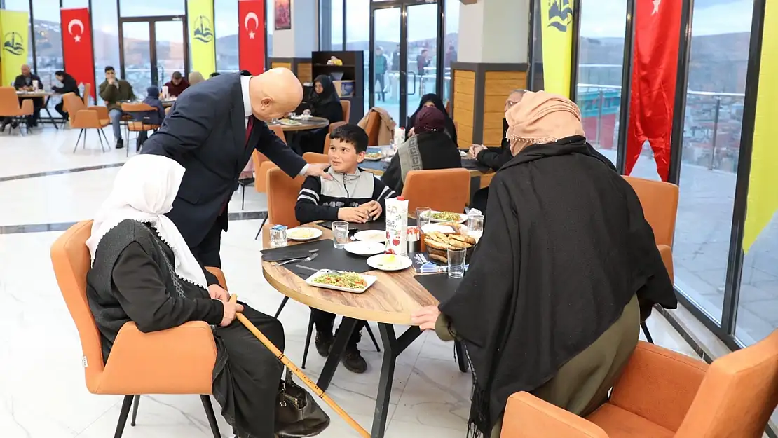 Kaçak yayın izleyenler yandı! Ağır Cezalar var!