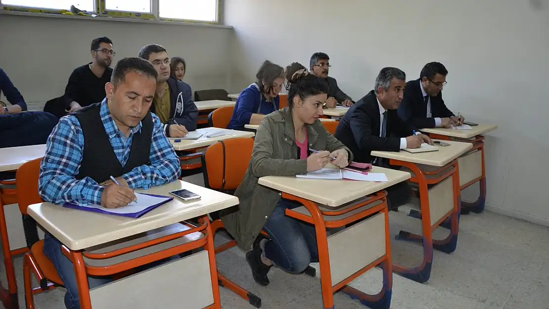 Ağrılılardan Farsça'ya yoğun ilgi