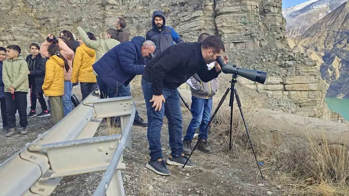 Erzurum'da Çocuklar doğa ile buluştu