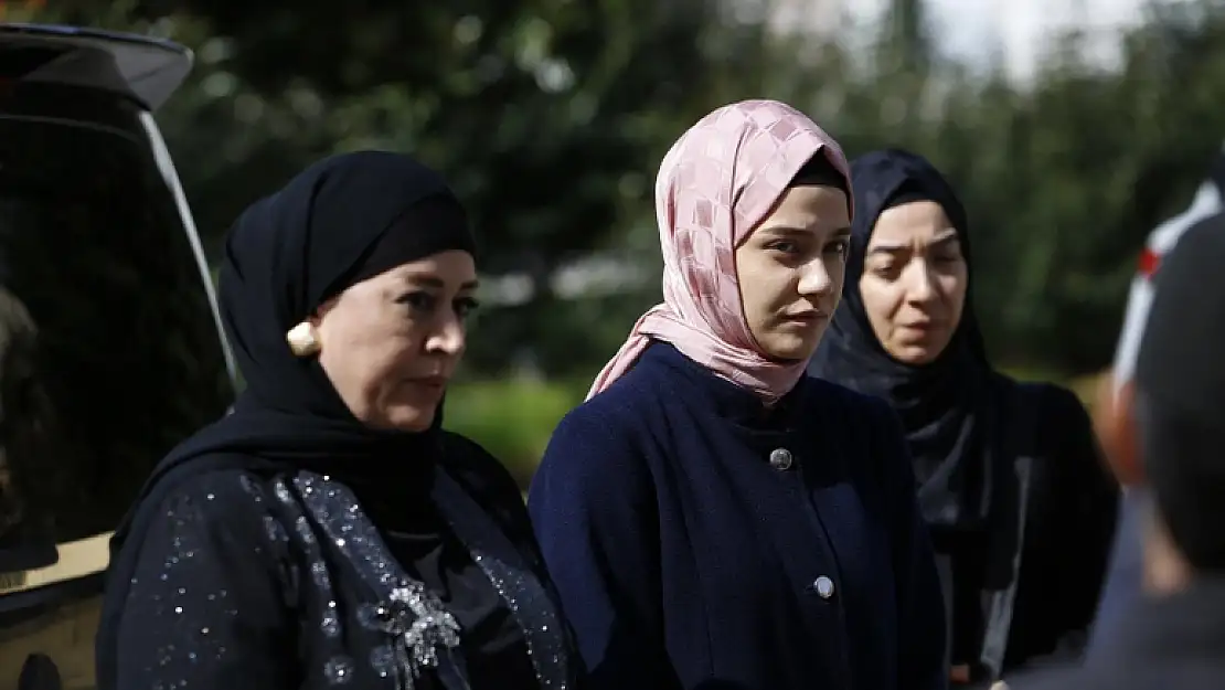 Kızıl Goncalar 13. Bölüm: Dramatik Olaylar ve Şok Edici Gelişmeler