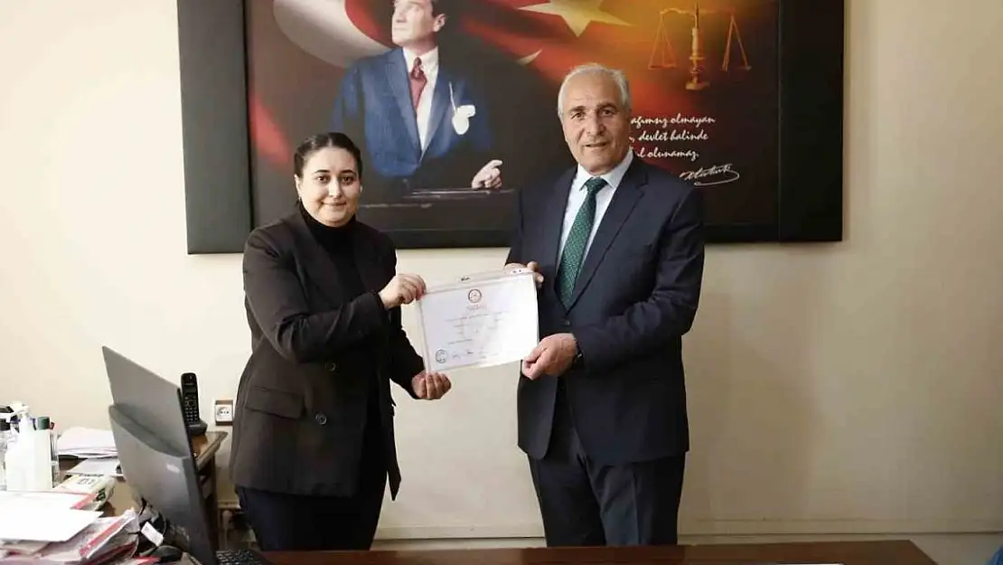 Başkan Yakut, ikinci dönem mazbatasını alarak başladı