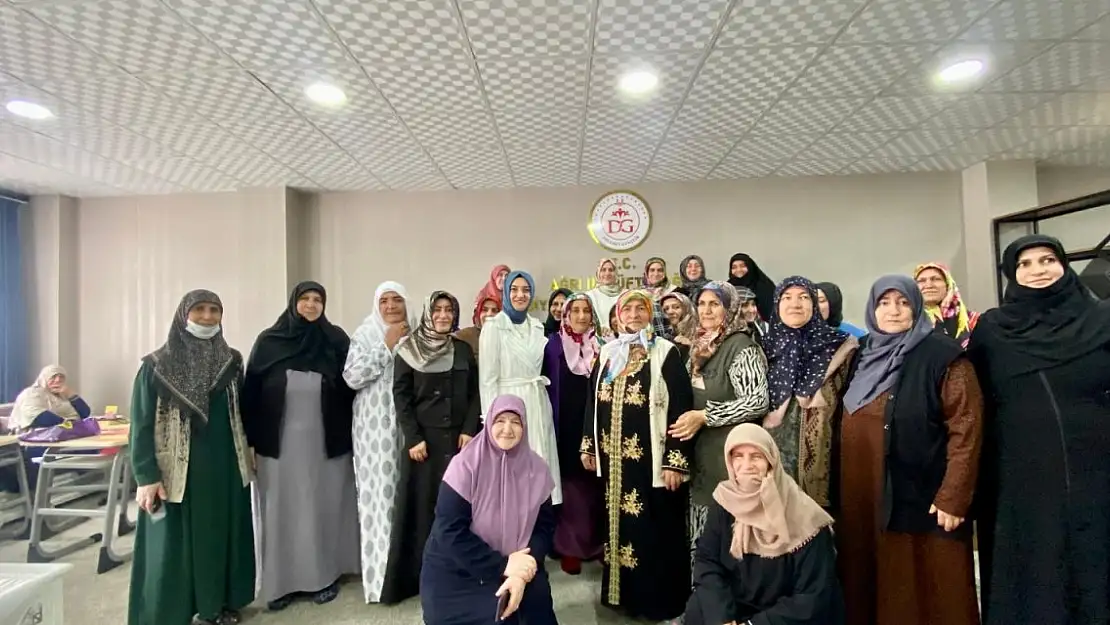 Anne Akademisi Projesi Ağrı'da Kadınlara umut oldu