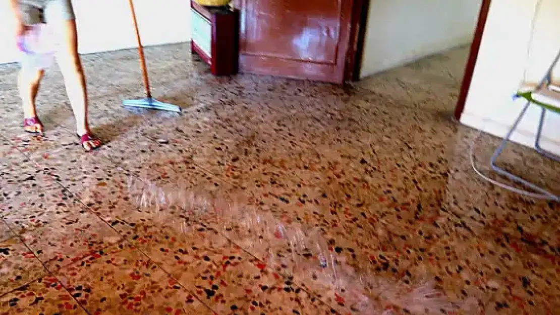 Rüyada ev yıkadığını görmek ne anlama gelir?