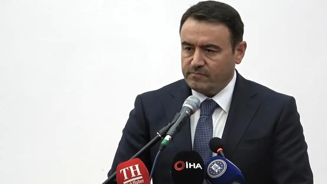 Eski Ağrı Valisi Pavyon Kapattırdı!