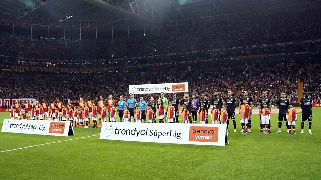 Alanyaspor Galatasaray maç kadrosu 11'leri! Galatasaray'ın 11'inde kimler var?