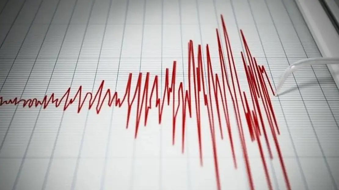 Komşudaki deprem Ağrı'yı salladı