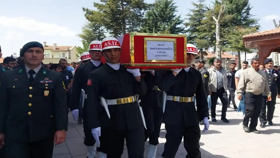 Ağrı'da hayatını kaybeden askere tören