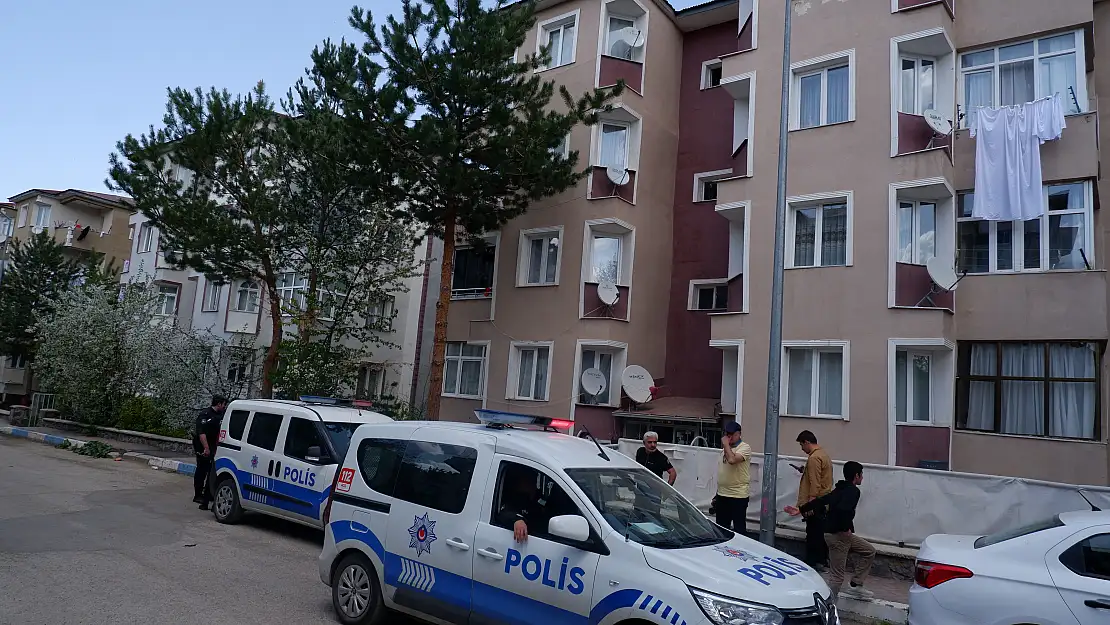 Öldü diye polise ihbar edildi, iş yerinde olduğu ortaya çıktı